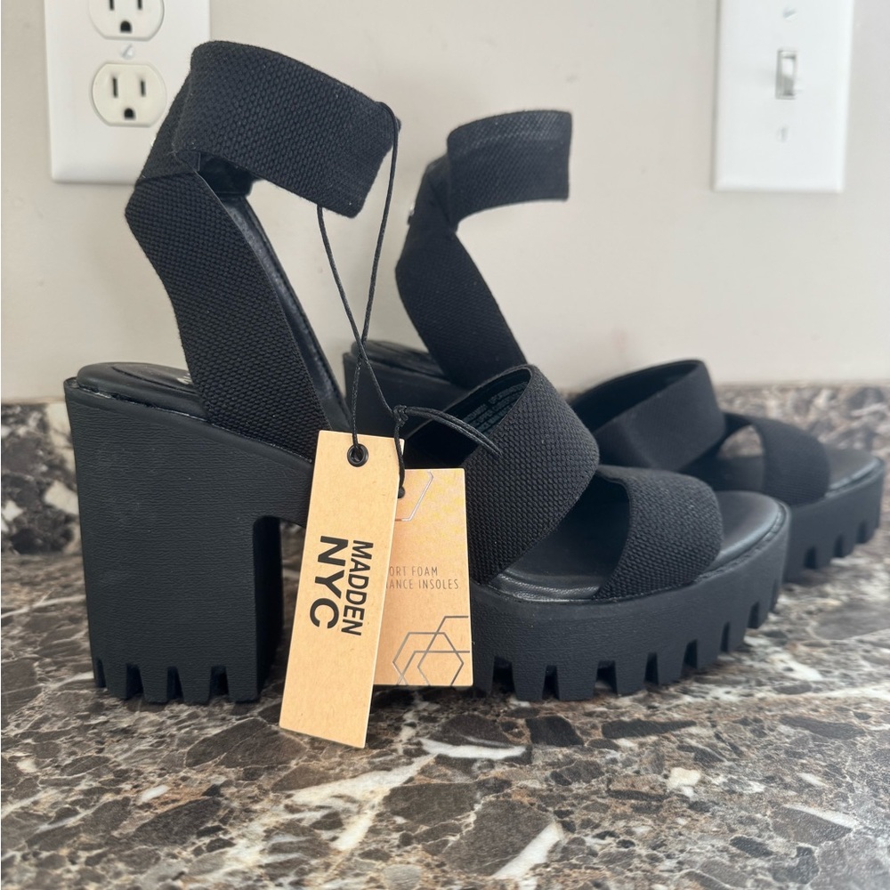 Black Platform Sandals